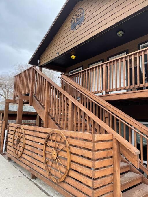 Parkway Yellowstone Guest House Apartment #3 جاردينر المظهر الخارجي الصورة